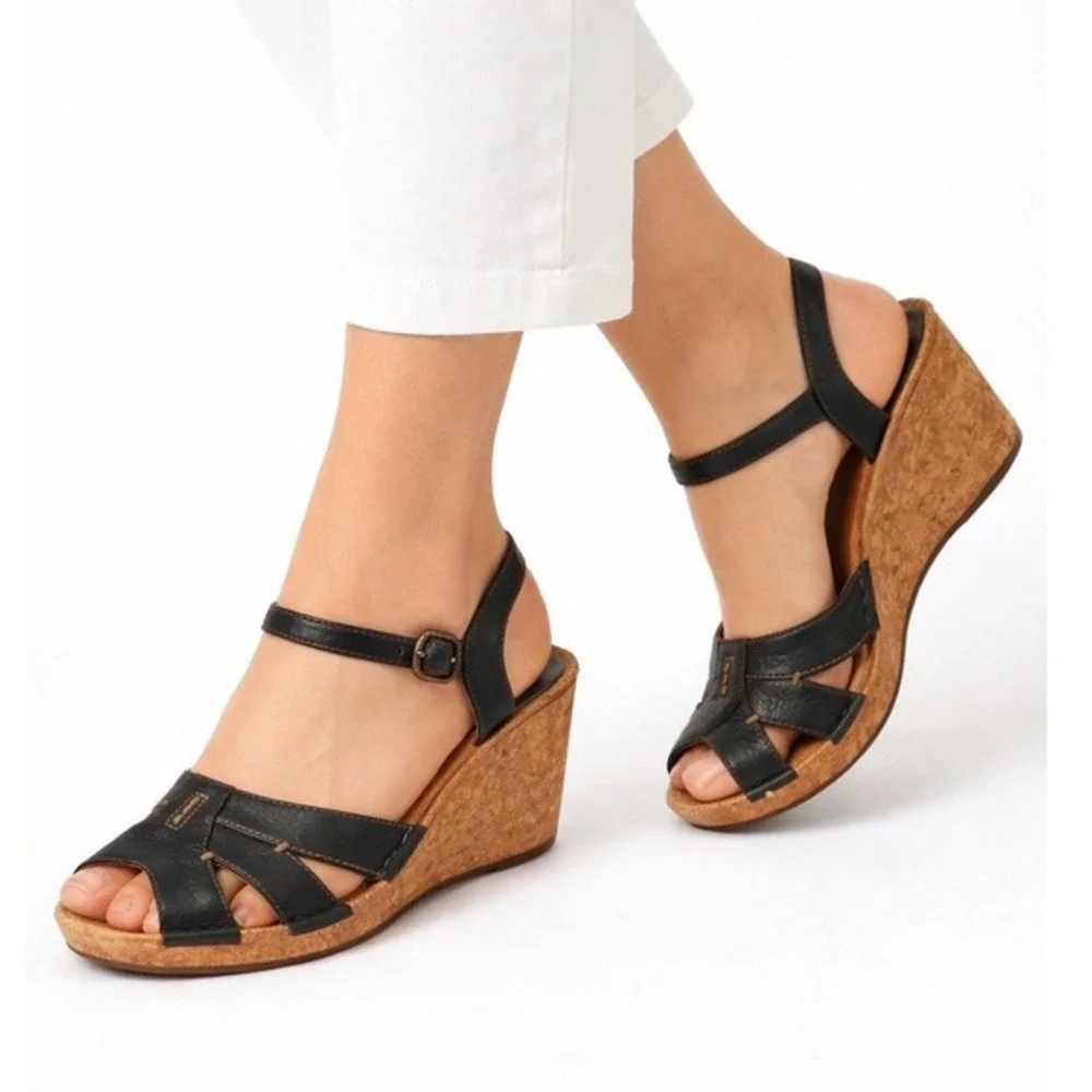 Clarks Artisan Black Leather Cork‎ Wedge Sandals Strappy Shoes 11 Vacation 34-05